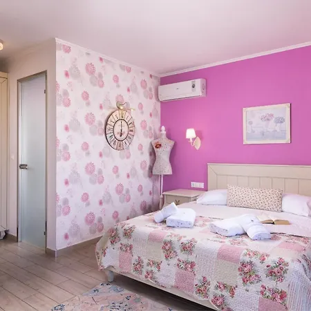 Bed and Breakfast Anthelion *