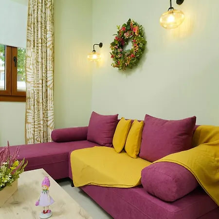 Bed and breakfast Anthelion 4*