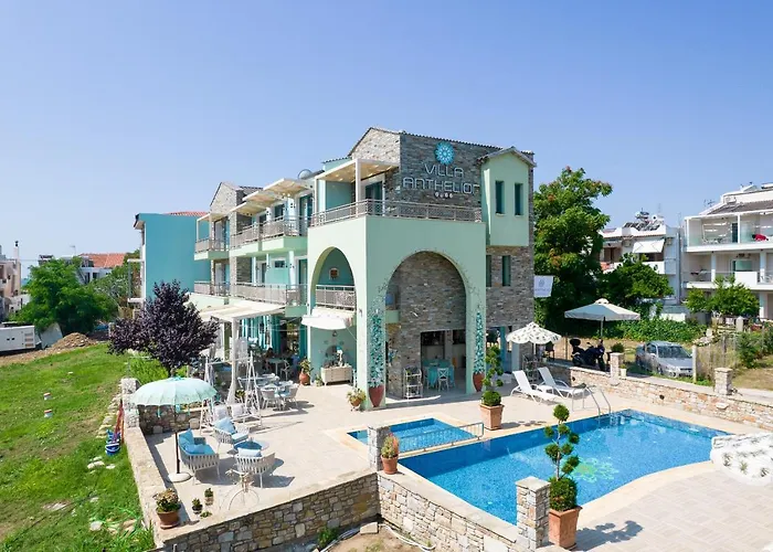 Anthelion Bed & Breakfast 4*